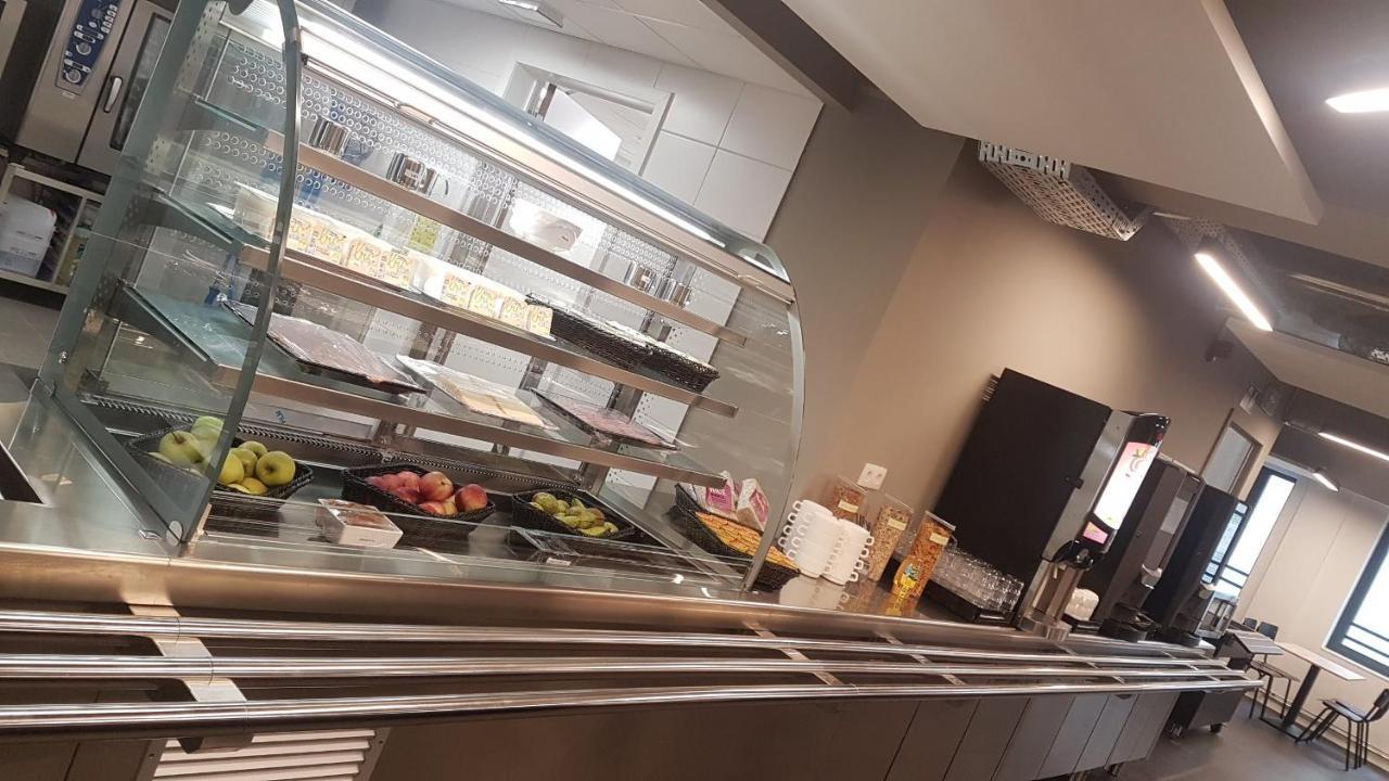 Auberge Jeunesse Charleroi Youth Hostel שרלרואה מראה חיצוני תמונה